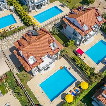 Vilă Yasam Park Rena Villalari Oeluedeniz Fethiye