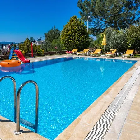 Yasam Park Rena Villalari Oeluedeniz Villa