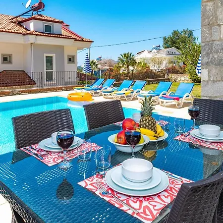 Yasam Park Rena Villalari Oeluedeniz Vilă Fethiye