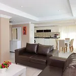 Yasam Park Rena Villalari Oeluedeniz Villa